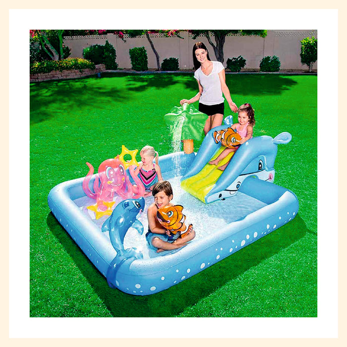 Fantastic Aquarium Play Center